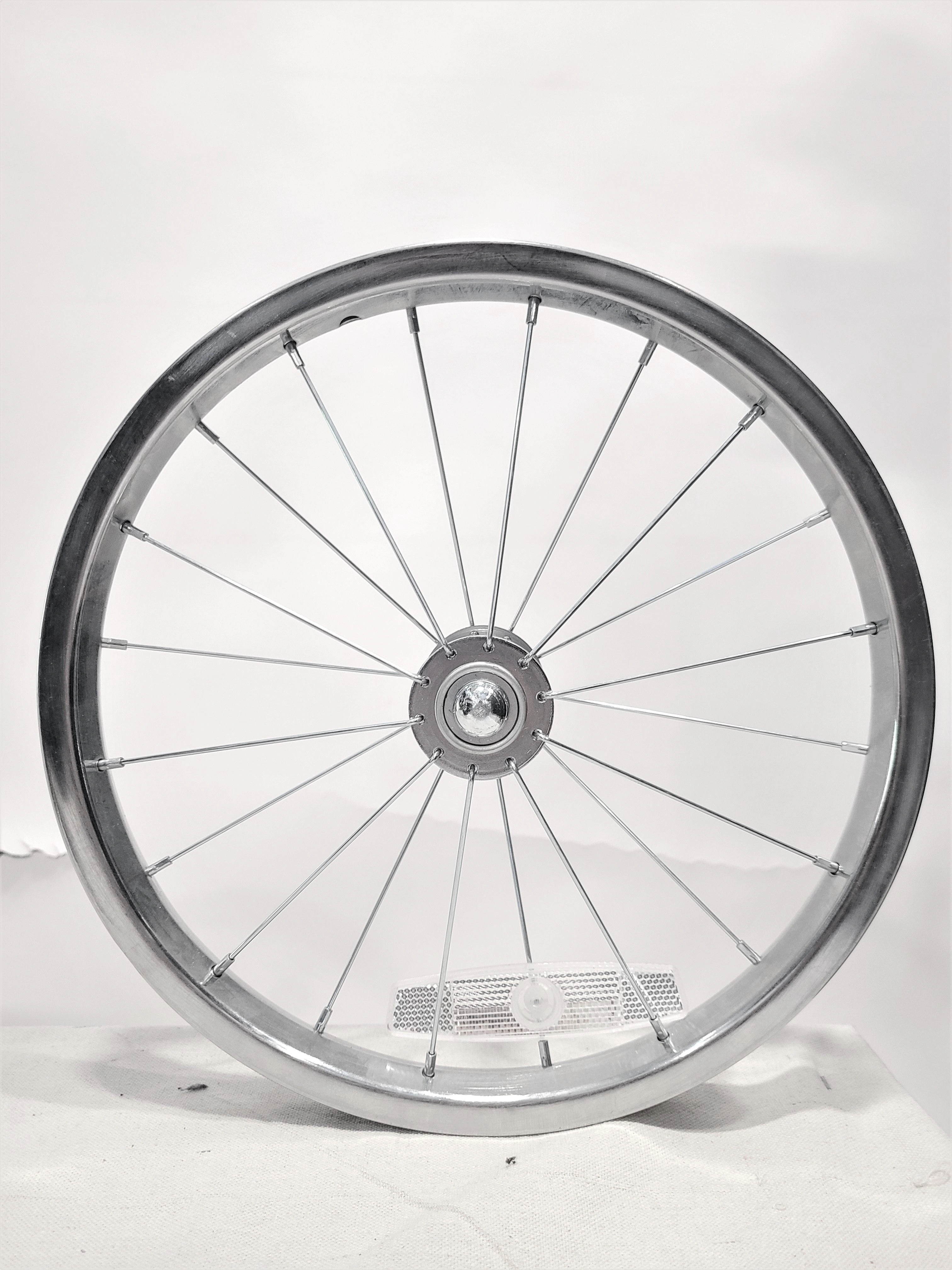 16 Inch Achterwiel: Snelheid en Stijl in Één Draai! Zeg Vaarwel aan Verveling!